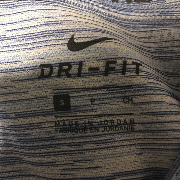 Men’s Nike dry fit shirt size S - Picture 2 of 3
